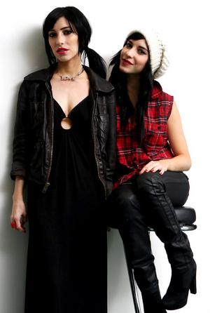 veronicas_narrowweb__300x446,2.jpg